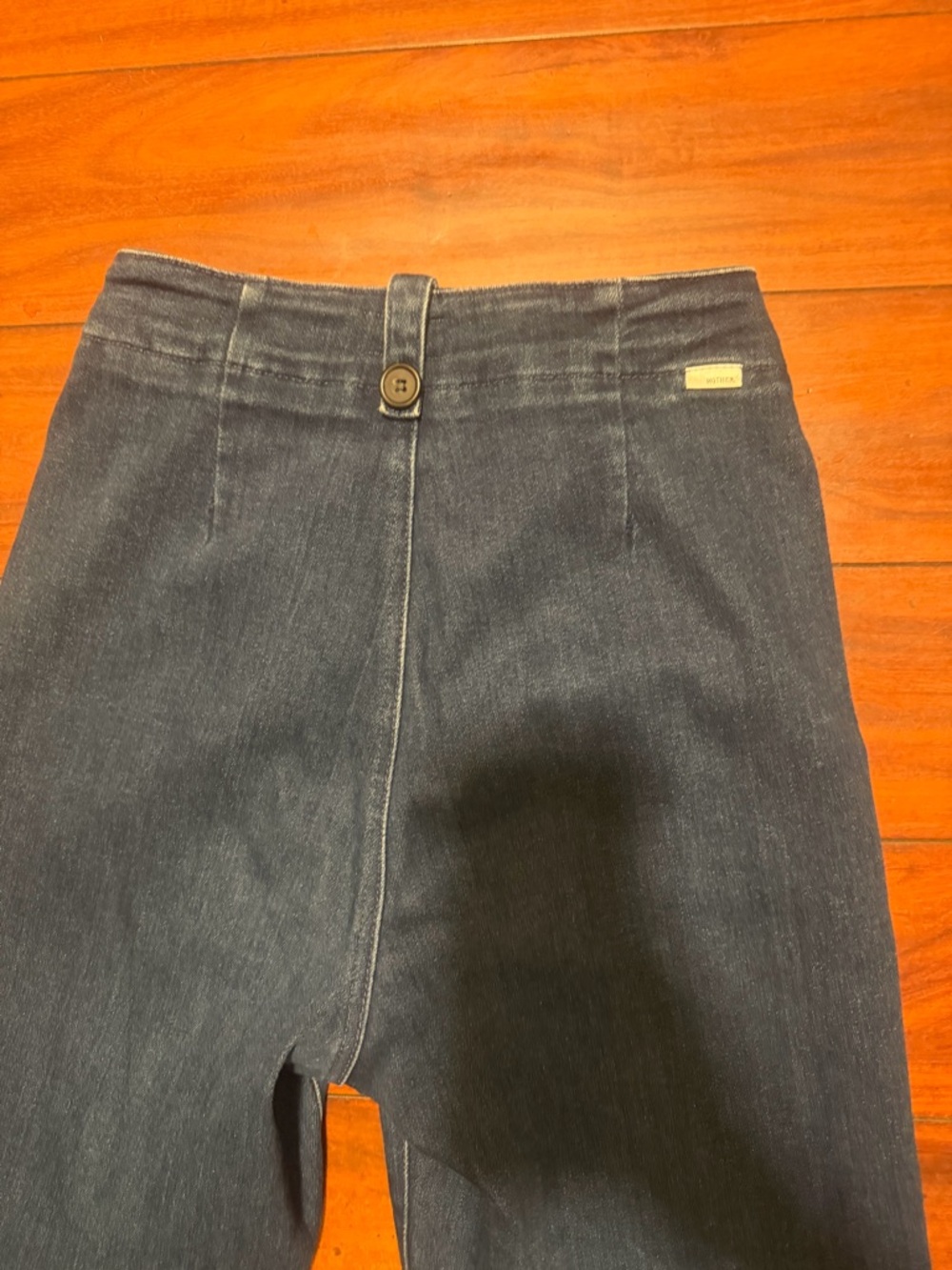 MOTHER Navy High-Rise Wide-Leg Jeans - Picture 4 of 11